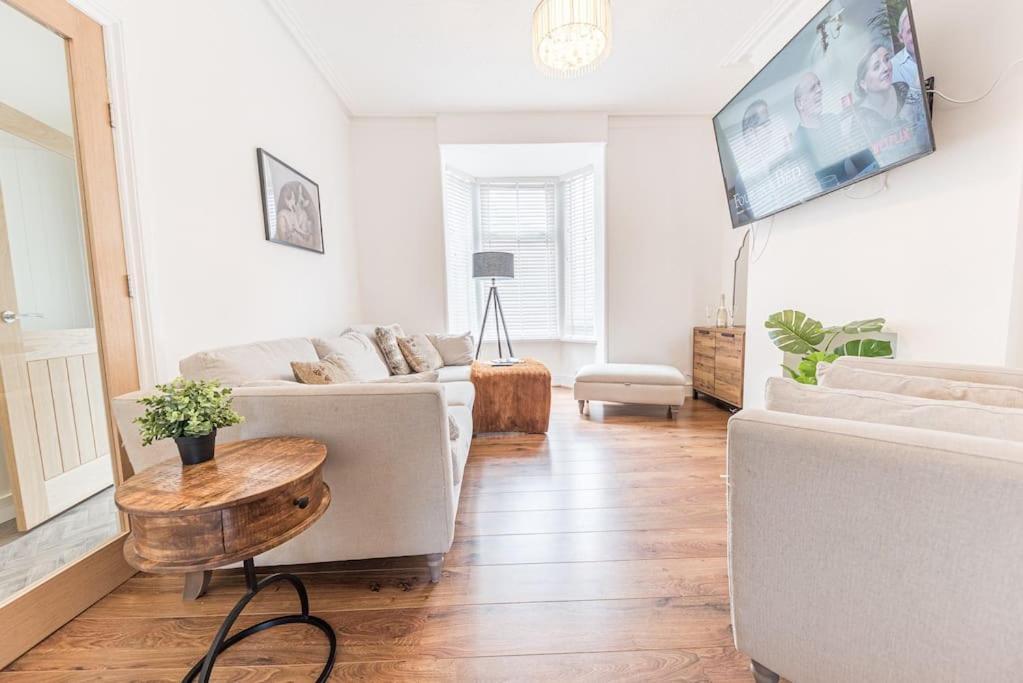 Luxury Townhouse In Workington Βίλα Εξωτερικό φωτογραφία